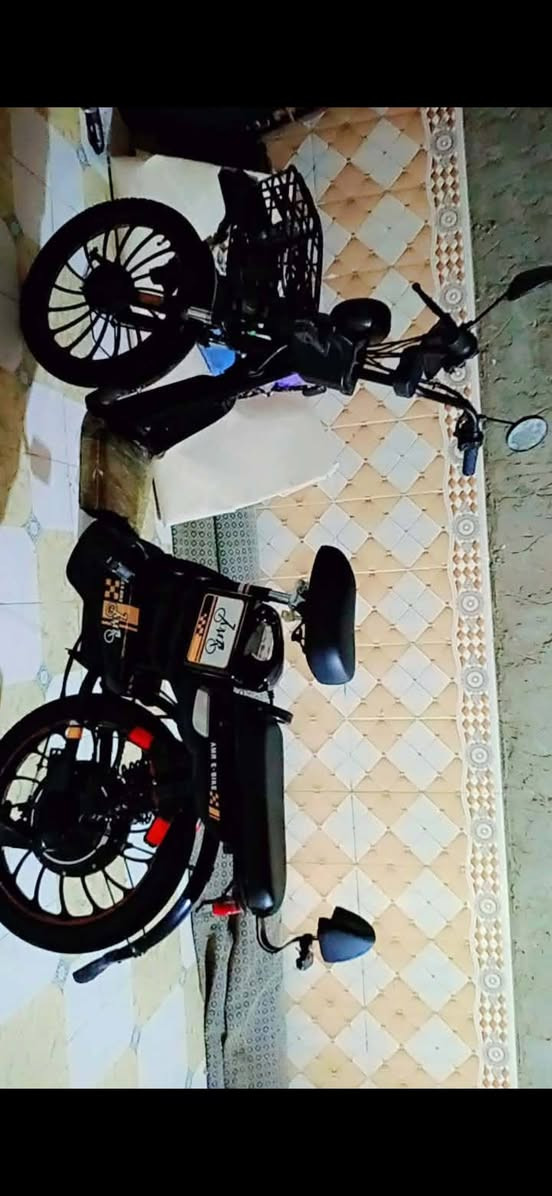 للبيع بعده نظيف مكاني نجف عباسيه خاص مفتوح ***********
