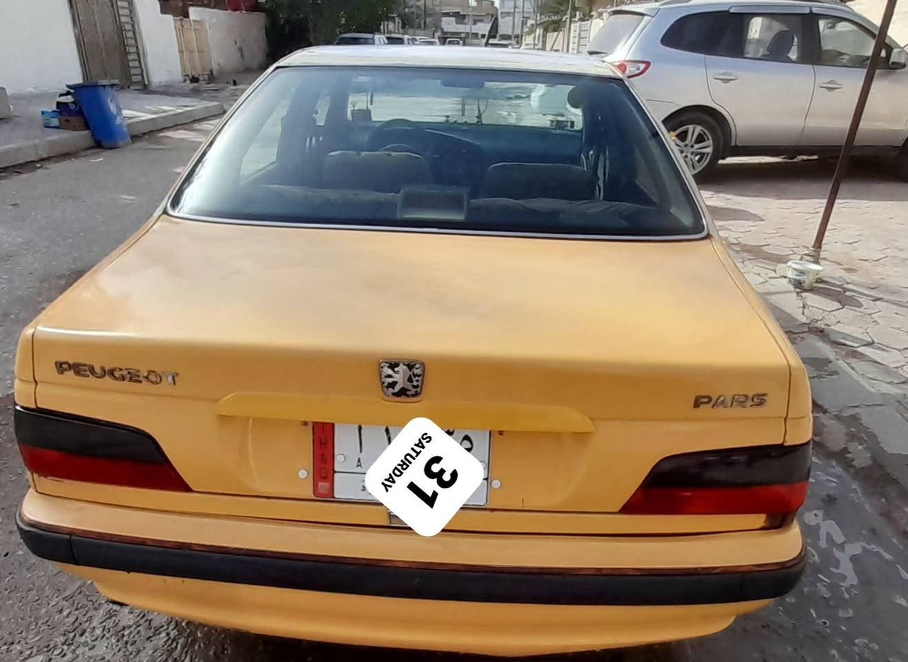 بيجو ٢٠١١ 
كير مكينه تبريد كاملات 
سنوية ٢٠٢٧ مصفره هيئه وغرامات 
***********
سعر ٣٣
