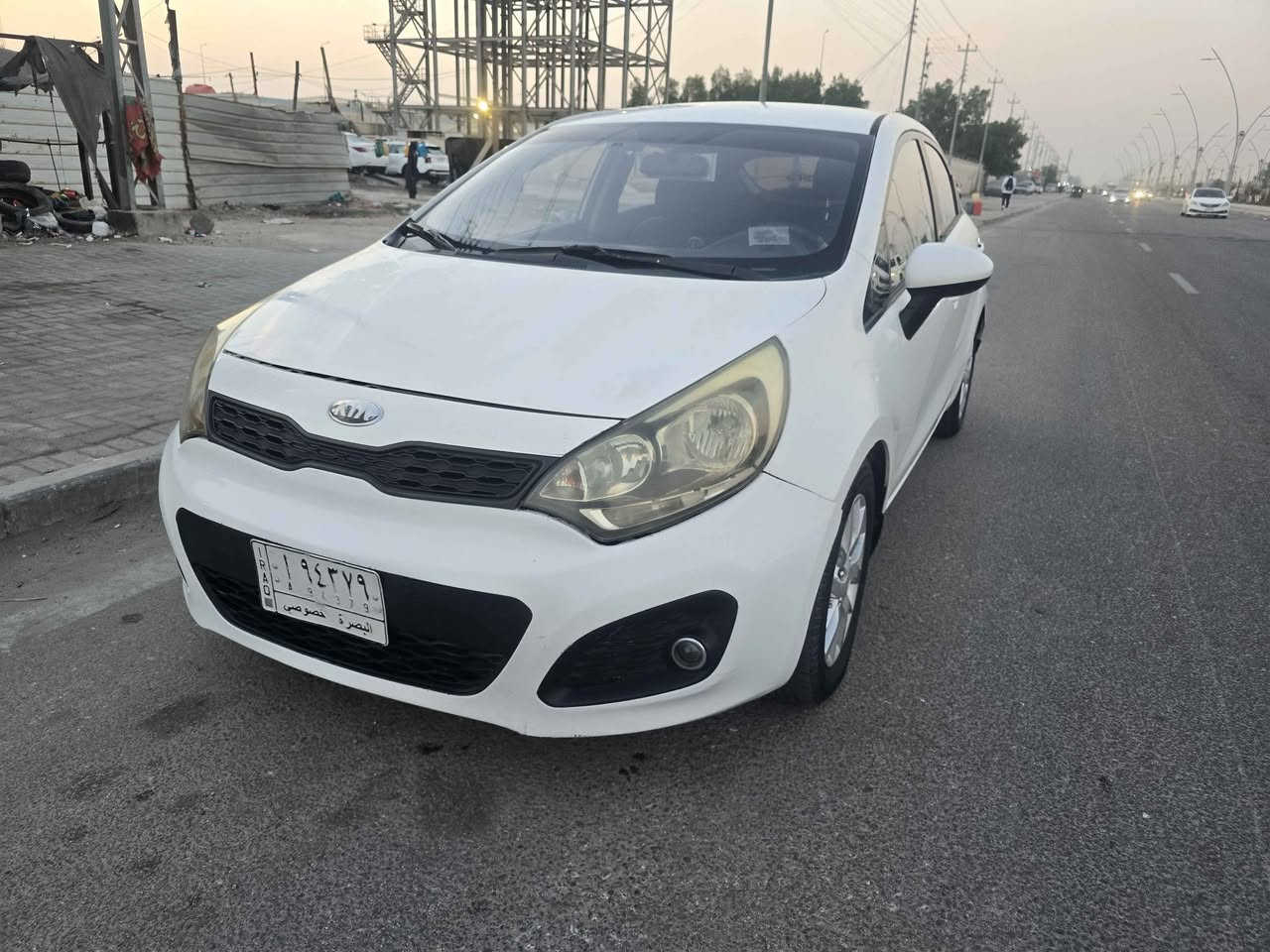كيا ريو هاشباك 2015
اقره المنشور قبل لاتتصل وبدون وعود عجبتك تعال گلب وشوف 
رقم بصره سنويه منتهيه مشروع وطني تحويل
بدي كفاله بدون اي صبغ فقط جراد خفيف بنيد والقماره ورصعات خفيفه 
محرك 1600دوش جديد هسه مشدود وكير حداديه والتبريد كلها جديده
تخم تاير وتخم ويلكب جديد
ادامه شامله منظومه البانزين والدهن وهايدروليك الكير والفلاتر
شاشه اندرويد وسستم صوت خرافي
وترايك وين ماتحب
السعر 95 ورقه
مكاني بصره حي الجامعه
*********** البصرة, العراق

