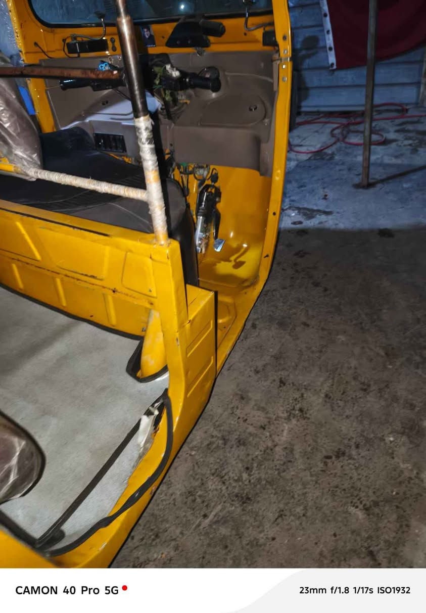 تكتك موديل 2020 للبيع تكتك دوس معمره كله بيه ضربه بصفحة البرده يم تكمه و معمره تكتك لا تنقيص ولا تبخير عنوان بغداد جديده سعر سبع ملاين وبيه مجال شي قليل ستفسار*********** Colombo, Sri Lanka
