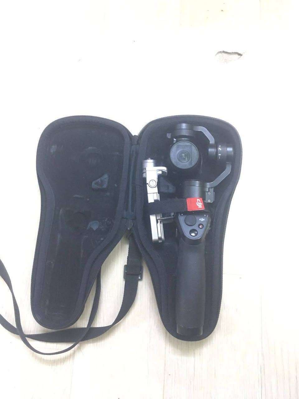 اوزمو نضافته 85٪ بس برنامج يحتاجله قيم وتعال اخذه الاستفسار خاص


**إذا كنت صاحب هذا الإعلان وتريد حذفه لأي سبب، رجاءا أرسل رسالة إلى الدعم الفني**