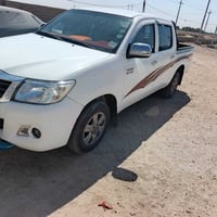هايلوكس • ٢٠١٤ • مكفولة عن صبغ