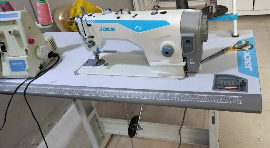 بـــــــۆفروشتن..  بس جوابی تەلەفون ادریتو
52   52  174  0750  ڤــایبەر وە تس ئەپ لەسەرە


**إذا كنت صاحب هذا الإعلان وتريد حذفه لأي سبب، رجاءا أرسل رسالة إلى الدعم الفني**