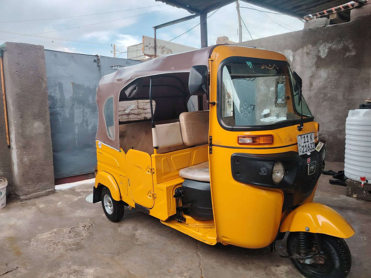 السلام عليكم تكتك 2022 رقم وسنويه مكفوله من كلشي من دعمه صبغ تعمير اكسل مكينه التكتك نضيفه ابمعنه الكلمه كبل تطلع عله باب الله رقم وسنويه انكليزي المكان بغداد رقمي ***********  السعر 10مليون وبيه مجال  خابر وتدلل
