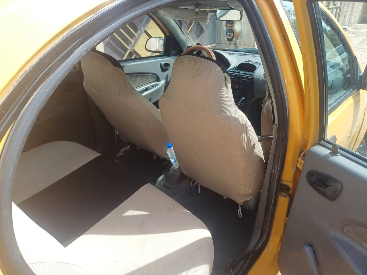 سلام عليكم عندي سياره طيبه اللبيع مديل ٢٠١٥
سياره محرك كير مكفولات تبريد شعال  بنكه اضافيه شاد 
حداديه اماميه خلفيه جديده تخم تاير بيض طخه بل جاملغ الأمامي كسر حلو شوفت عينك غرفه حلوه سعر ٣٧ وبيه مجال الاستفسار ***********
