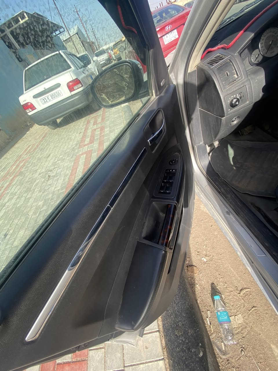 للمراوس بكوري فقط مراوس
اوباما 2010 
مكينه هيمي 5700 🚀 
كصه جنطه شغل فول 
متوم شمال اصل شرط 
فول مواصفات شكو موصفات ابالك تجي بيها كامله مكمله 
تبريد تدفئه كير مكينه كفاله شاشه تحكمات خزن ميموري فتحه
 مكاني كربلاء


**إذا كنت صاحب هذا الإعلان وتريد حذفه لأي سبب، رجاءا أرسل رسالة إلى الدعم الفني**