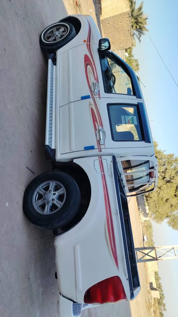 يالله سياره كريت ويل مديل 2013 مكفوله كفاله عامه من ضربه وتبديل وخياس وكص مكينه بلاديه كير وكسن شرط حداديه جديده تبريد ثلج تخم تاير ماعيزه برغي رقم قادسيه سنويه  مشروع وطني بسمي تحويل شوكت متريد السعر 67 وبيه مجال *********** مكان نجف
