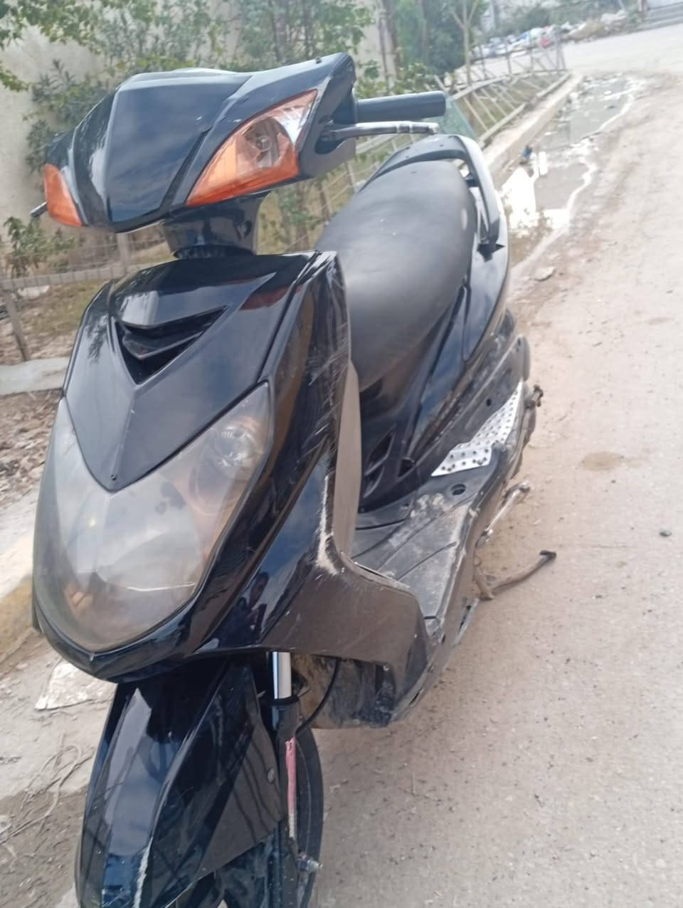 سلام عليكم دراجه سكنس فحل دراجه معدل والمكينه تخبل بوشه 58 ونص هاي الاثر مال كلبه سعر 550وبيها مجال حك الجيه أو مراوس ماكس عدله مكاني الزعفرانية الرقم ***********
