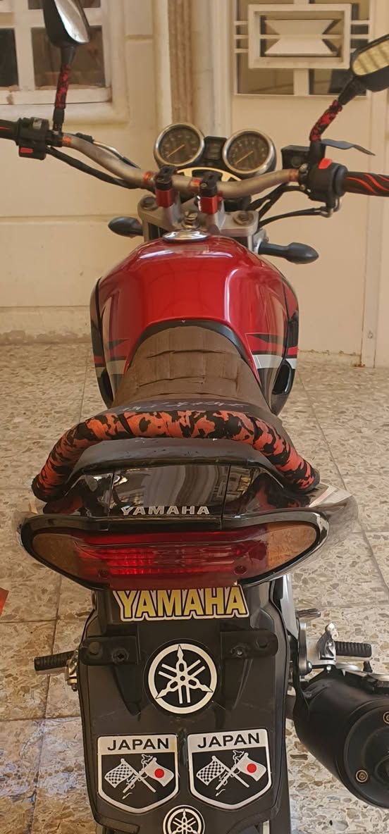 ياماها ybr250 2010 للبيع مال رمبة نازلة من بيت صاروخ
مكينة و كير ما لايحتها صبانة دهن كله لكي مولي و موتل  الله شاهد

ما يوم قصرت وياها لان اني جناي إداري حاجتي

تأخذها تنام عليها بعد ما تفكر بغيرها 

كله جديد و بحالة الوكالة كلها شغالة دشبول بك لايت دبل إشارة 

رون عداد سرعة كيج بانزين 

سرعة 160 تسارع مو طبيعي يعني تطيك سرعة مال سيارة 

نوزل اقتصادية كلش 

راديتر تبريد دهن يعني انسى الحماوة 

دراجة قوية تفيد للدلفري او تروح و تجي بيها اماكن بعيدة 

تتحمل أقسى الضروف 

بالحقيقه احلى بعد الصور ضالمتها 

السعر مليون ونص وبيها مجال بسيط 

مكاني بغداد


**إذا كنت صاحب هذا الإعلان وتريد حذفه لأي سبب، رجاءا أرسل رسالة إلى الدعم الفني**