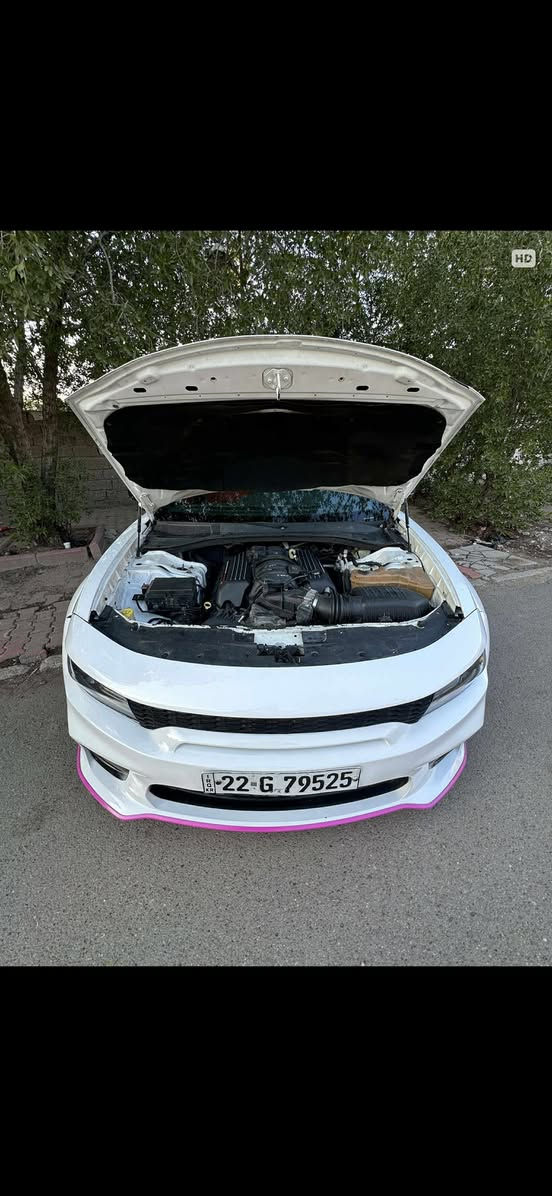 السلام عليكم للبيع فقط جارجر 2020 وأيد بدي اصل 6400 مكينه كير صدر جدد بيها صبغ 4قطع تحويل او وكاله مكان السياره حي اور فلكه صباح الخياط الاتصال ***********.         السعر. 192$
