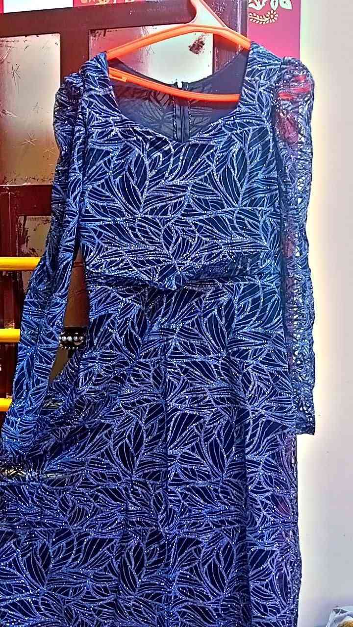 هاذ الفستان لبسته بس مره وحده ب عرس.اشتريته ب 50الف قماشه شيفون مبطن وكله لمع يجنن، ابيعه ب 25 الف  فقط للامانه الفستان كلش حلو  يلبس من وزن 50الى 70 التصوير ضالمه الفستان يموت.


**إذا كنت صاحب هذا الإعلان وتريد حذفه لأي سبب، رجاءا أرسل رسالة إلى الدعم الفني**