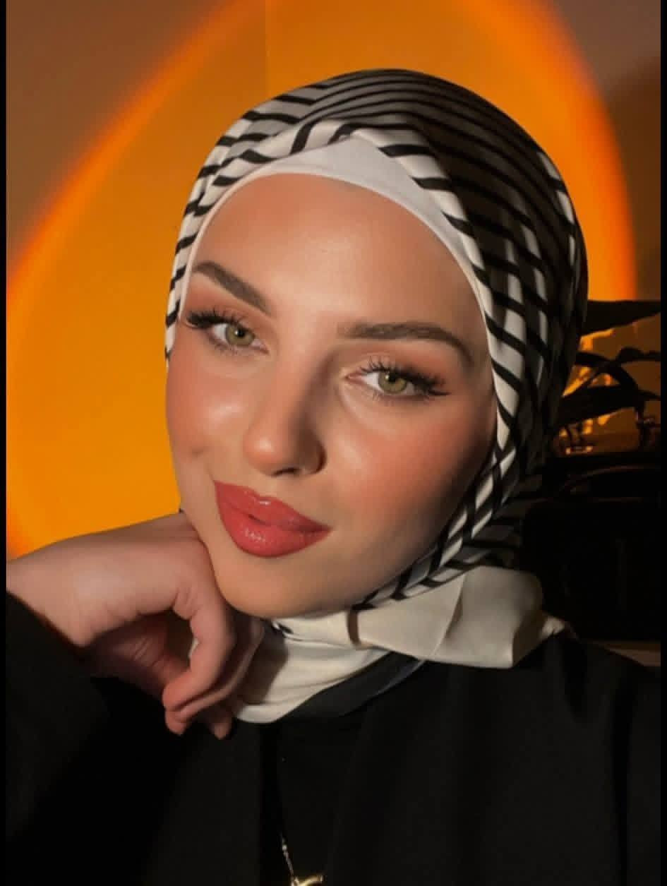 شاربات حرير 
90×90
 سعر @إشارة تخفيييييييض


**إذا كنت صاحب هذا الإعلان وتريد حذفه لأي سبب، رجاءا أرسل رسالة إلى الدعم الفني**