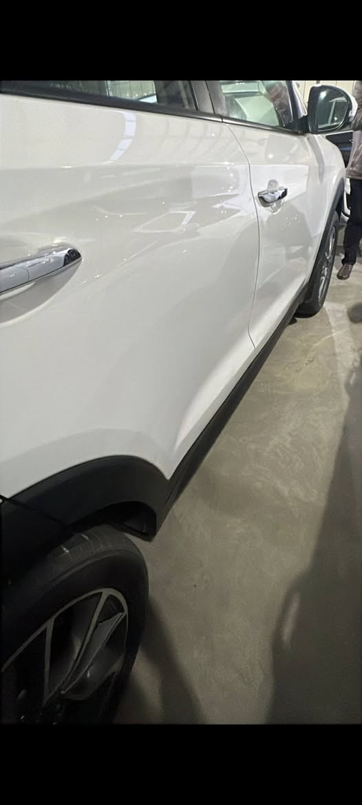 توسان خليجي موديل 2018 رقم بغداد سياره جديده ماشيه k103 مكفوله ماعده بنيد مبدل بلادي مال شركه المكان بغداد الكرخ 
الرقم *********** متواجد وساب
