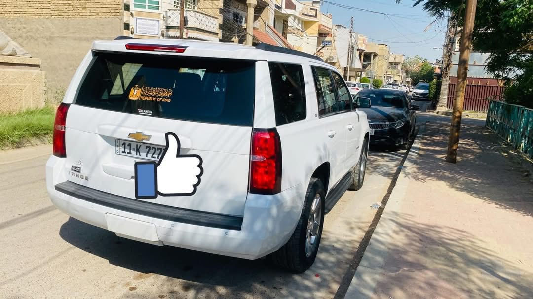 🚘 شوفرليت تاهو LT K1500 فول مواصفات 2018
✅ محرك 8 سلندر سعة 5.3 لتر

✅ دفع رباعي (4WD)

✅ عداد 86 ألف ميل فقط

✅ جنوط 20 إنج مع إطارات بحالة ممتازة

✅ رادار أمامي تفاعلي للتنبيه

✅ فتحة سقف (سلايد روف)

✅ حساسات أمامية وخلفية أصلية

✅ باب خلفي كهربائي (شفط)

✅ بصمة للأبواب الأربعة مع تشغيل بالبصمة وتشغيل عن بُعد

✅ مرايا كهربائية مع إشارات مدمجة

✅ حساسات النقطة العمياء

✅ مقاعد جلد رصاصي أصلية

✅ تحكم كهربائي متكامل للمقاعد الأمامية والخلفية

✅ شاشة معلومات متعددة الوظائف

✅ تحكم متكامل من المقود

✅ ستيرن كهربائي مع ذاكرة

📌 الملاحظات:

▪️ الضرر: الجنطة فقط

▪️ نكفل السيارة من ضرر الإيربكات

▪️ شخوط استخدام بسيطة

▪️ الدعامية الأمامية والجاملغ الخلفي وارد

⭐ السيارة عليها إدامة كاملة ومتصرف عليها من كل النواحي، ولا تحتاج أي مصروف.

💰 السعر: 285 قابل للتفاوض بالمعقول

📞 رقم التواصل: ***********

السيارة جاهزة للفحص والمعاينة
