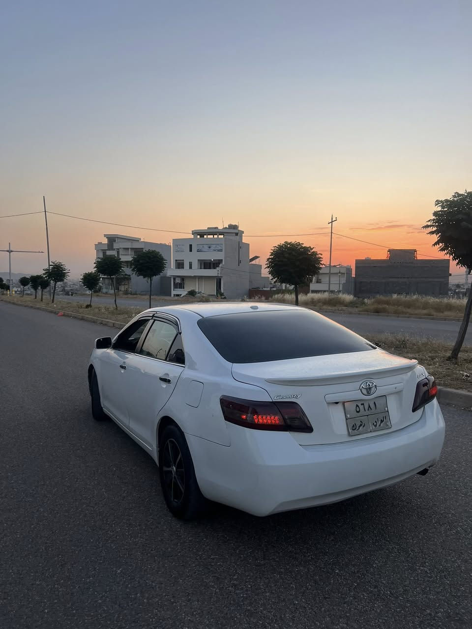 Camry
كامرى موديل 2010 سياره نه حيزام سبخه ئه ز حيزام دفروشم كير و مه كينه ب شه رتن سياره 13$ وه ره قه غرامه سه رن دى ژ سعرا وى هينه خار سعر 77$ و مجال سياره يال زاخو تحويل بشه رت
*********** رقم تلفون واتس اب ژى يى هه ى
