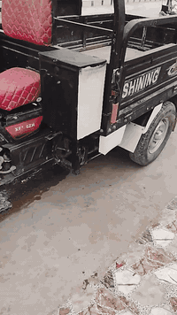 السلام عليكم ستوته للبيع فحل موديل 20 شماليه ***********
