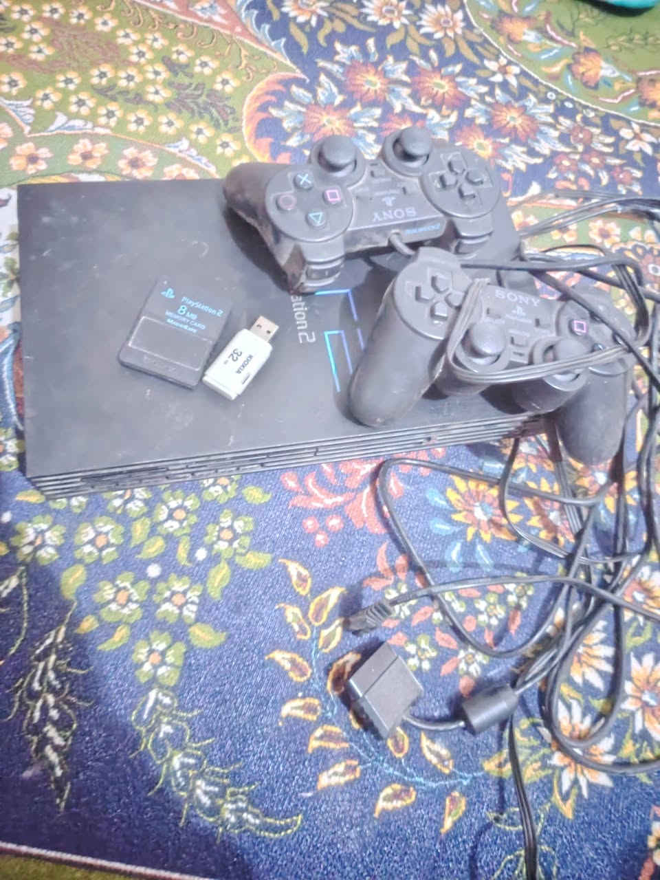 السلام عليكم بلي 2 جديد ونضيف قبل فتره اشتريته ب 55 اريد ابيعه هوه وياء ثنين يدات ول خزن ول ميموري مالته هم موجود كامل ويا 40 لعبه


**إذا كنت صاحب هذا الإعلان وتريد حذفه لأي سبب، رجاءا أرسل رسالة إلى الدعم الفني**