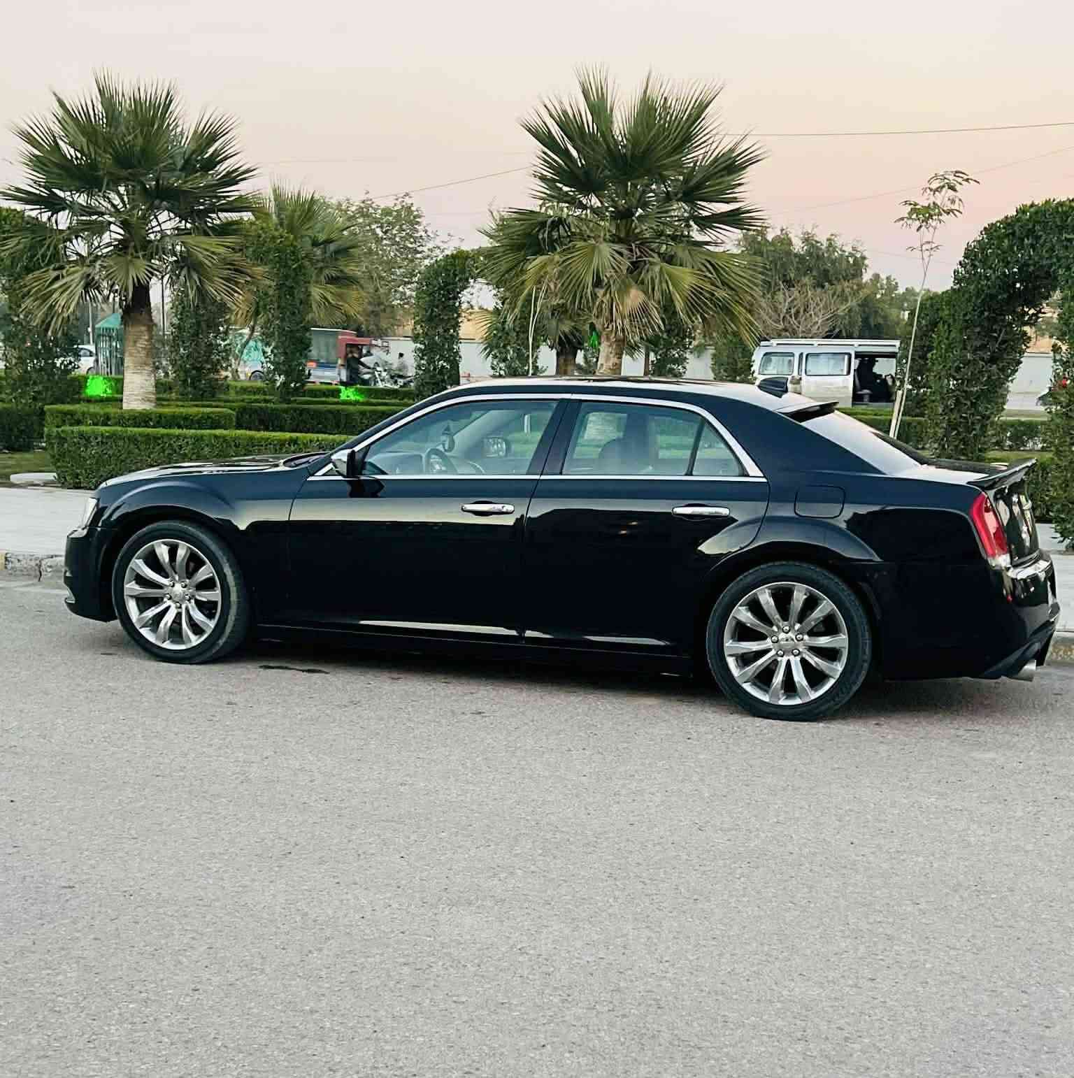 سلام عليكم
C300 اوباما السياره فئة C فول عدى الفتحه موديل 2018 اصل مكينه 3600 
حادث جاملغ خلفي وقبق جنطه والجاملغ الثاني ملاون البجم كبس  السياره جديده وجاهزه بدون اي نقص كله بلاد كير مكينه حداديه تبريد تدفئه تخم تاير باتري جديد سياره كلش حلوه السعر 210 بيه مجال بسيط مكاني كربلاء اي استفسار هذا الرقم ***********
