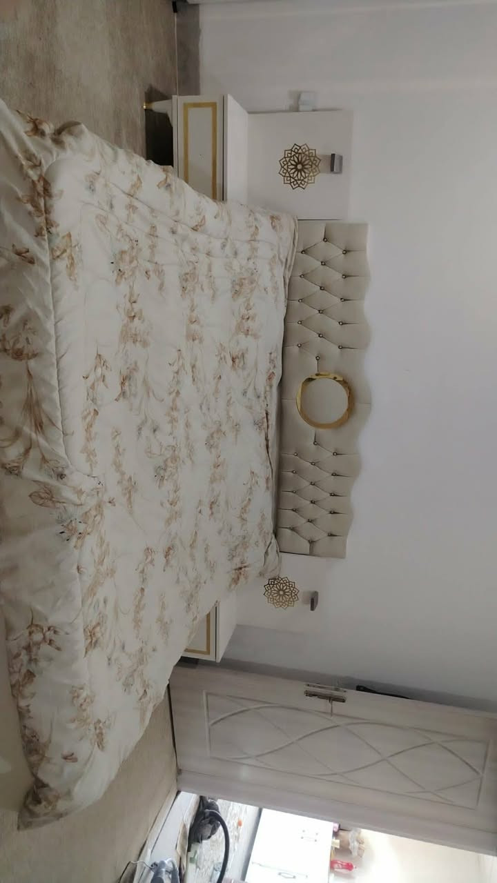 سڵاو
ماشاءالڵە لەم تاقمە پێنج پارچە تۆکمە و نایابە هیچ کێشەیەکی نیە
نرخی تەنها 370هەزار کەمێک مامەڵە
  شوێن هەولێر سەفین قەنەفەکە 250مامەڵە شوێن هەولێر
ئێوەش هەرکاڵایەکتان هەیە بۆم بنێرن بێئەوەی ناوتان دەرچێت بۆتان دەفرۆشین بەزوورین کات....

سوپاس ئەدمین گیان


**إذا كنت صاحب هذا الإعلان وتريد حذفه لأي سبب، رجاءا أرسل رسالة إلى الدعم الفني**