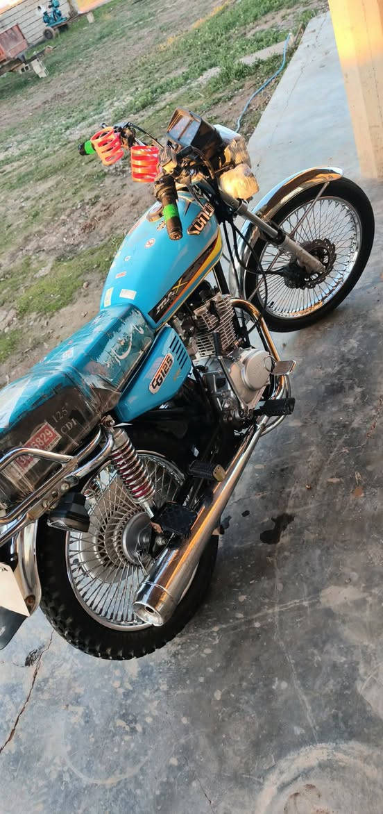 السلام عليكم ماطور للبيع سولنك موديل 2023محرك ما مفتوح ماطور نضيف حيل كله شغال السعر 550 وبي مجال


**إذا كنت صاحب هذا الإعلان وتريد حذفه لأي سبب، رجاءا أرسل رسالة إلى الدعم الفني**