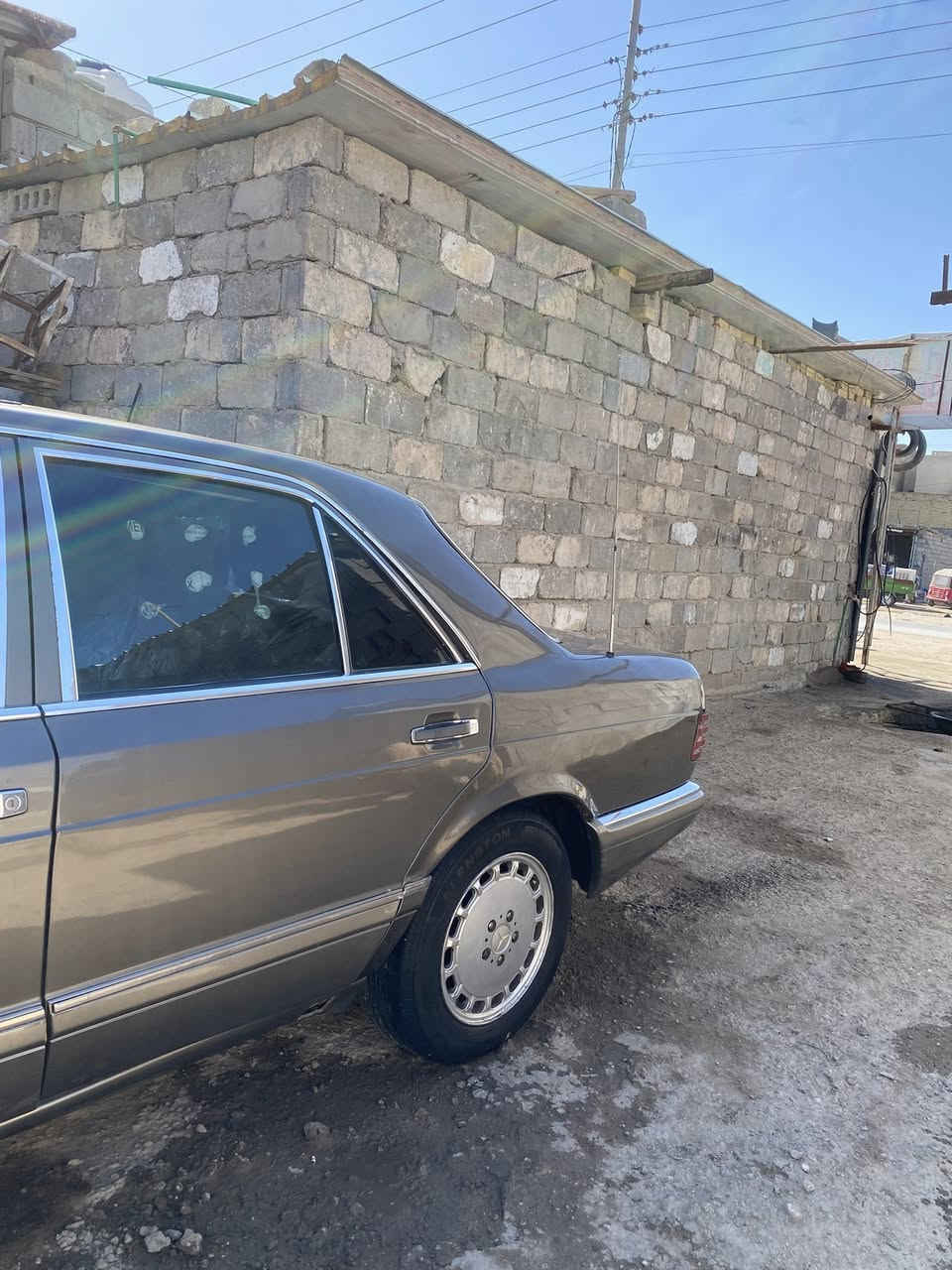 سلام عليكم مارسدس رئاسي 300مديل 87مكينه وكير بلادعنكبوتً مكينه كير حداديه إماميه. وخلفيه. وتخم تاير جدد سياره جديده دبل مروحه. دبل فيتيم سياره سنتر الك تقفيل  دواخل جديده تبريد. ثلج 🧊 سياره مكفوله من الضربه مصبوغه عام فقط مكفولهً من الضربه سياره جديده بمعنهً الكلمه ما نقصها. برغيً كهربائيات. كلها شغاله. من الطول. الطول. اريل. كهربائي رقم بغداد نكليزي. تحويل ثاني سنويه. جديده هزه جديده وسياره بل عافيه. عل ياخذها. السعر 58وبيها مجال الشراي مكاني كربلاء رقم الهاتف ***********/***********
