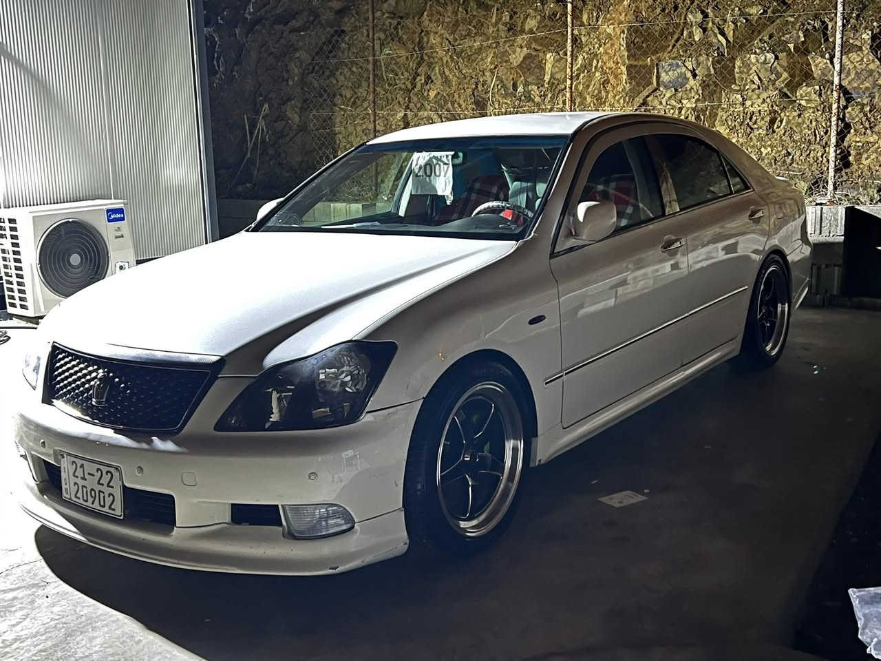 ٢٠٠٥ گيرمةكينة گةورة ٥ بةسمة ٣دوكمة سبورت
كامل بيشي كراوة ٢٠٠٧  كامل دةسكارية 
تاوويلي لوك بريك كةرم سارد يشةكات 
١٢٧ هةزاو روشتة  دةعمي ليدراو نية ١بارجةبوياغ شوين موس كامل نية 
حاسةشاشة كاميرا. كؤدي هةية 
*********** سعر ٦٣ مجال
