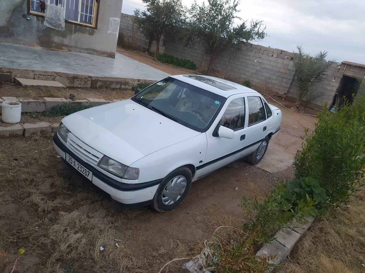 سلام عليك اوبل فكتره للبيع موديل 91محرك 18كله بلادي كله شغال كهربائيات كله شغال دبل اوفر رقم دولي وكاله شرط التحويل تفاصيل اكثر  اتصال عل رقم ***********
