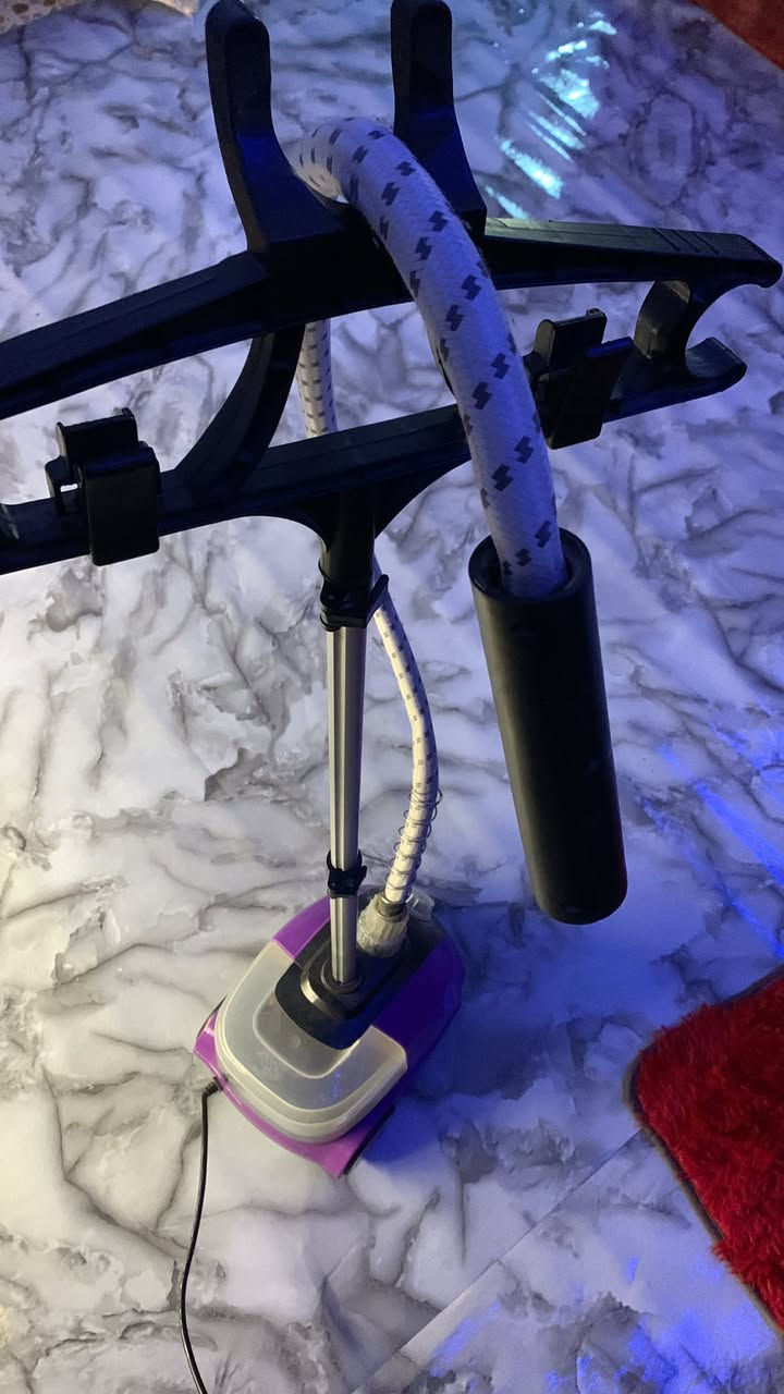 ￼ جهاز مال بخار كوي ملابس السعر 15￼


**إذا كنت صاحب هذا الإعلان وتريد حذفه لأي سبب، رجاءا أرسل رسالة إلى الدعم الفني**