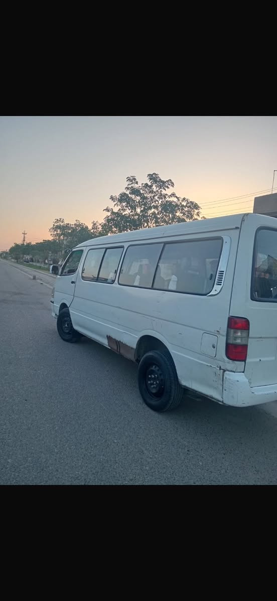 جنبي باو ٢٠٠٩
مكينه وكير وكسل مكفولات 

حداديه نضيفه 

مطلوبه مرور مليون وربع وهيه ٧١٠

اتريد تحويل اتريد وكاله 

السعر ٢٠

مكاني بغداد 

***********
