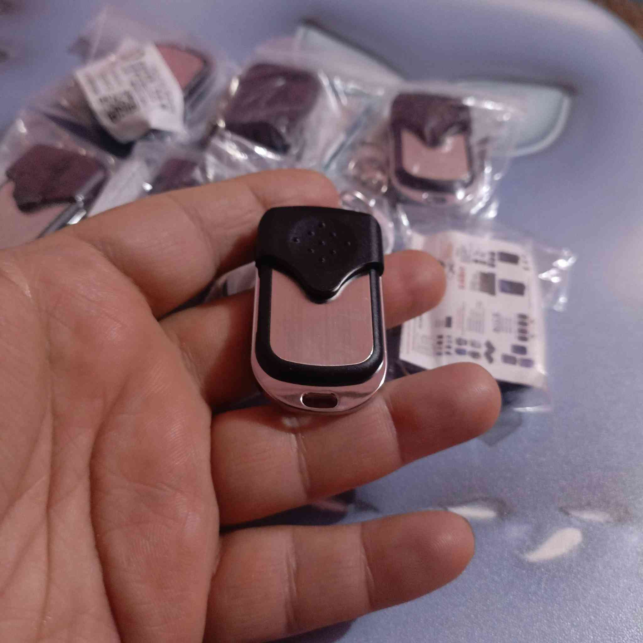 بصمات كبنك اخر قطع العدد 30 مفرد وجمله


**إذا كنت صاحب هذا الإعلان وتريد حذفه لأي سبب، رجاءا أرسل رسالة إلى الدعم الفني**