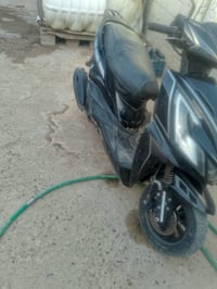 دراجه للبيع سعرها 170 بها مجال وكان نعت الامام شاده لها محرك ماكس رقم ...