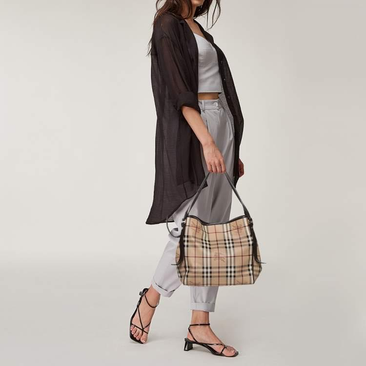 ماركة بربري اصلي مع كل اوراقها وضماناتها وسعرها بالموقع ب6 ورقات تقريبا يجي وياها جزدان … الي يريدها ب75


**إذا كنت صاحب هذا الإعلان وتريد حذفه لأي سبب، رجاءا أرسل رسالة إلى الدعم الفني**