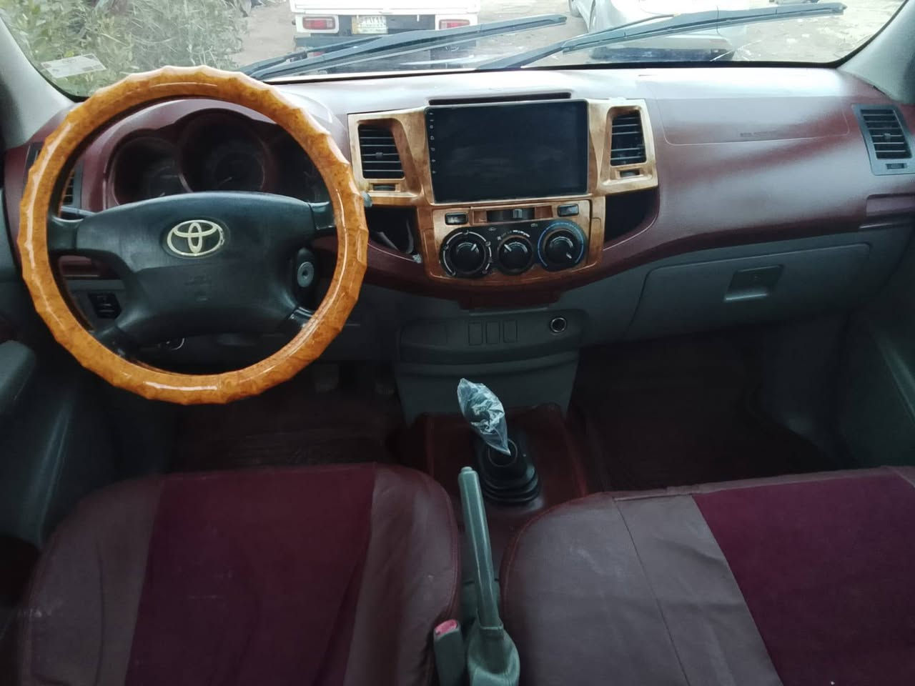 سلام عليكم.
بيكم فلاونزه موديل(2006)،،،،رقم.بصره ألماني مشروع وطني سنويه 27،،،،مكينه/كير/اكسن/حداديه/تخم تاير/مكفولات،،،،كهربايات كله شغاله،،،،تبريد ثلج.         
رقم الهاتف ***********.  مكاني بغداد
