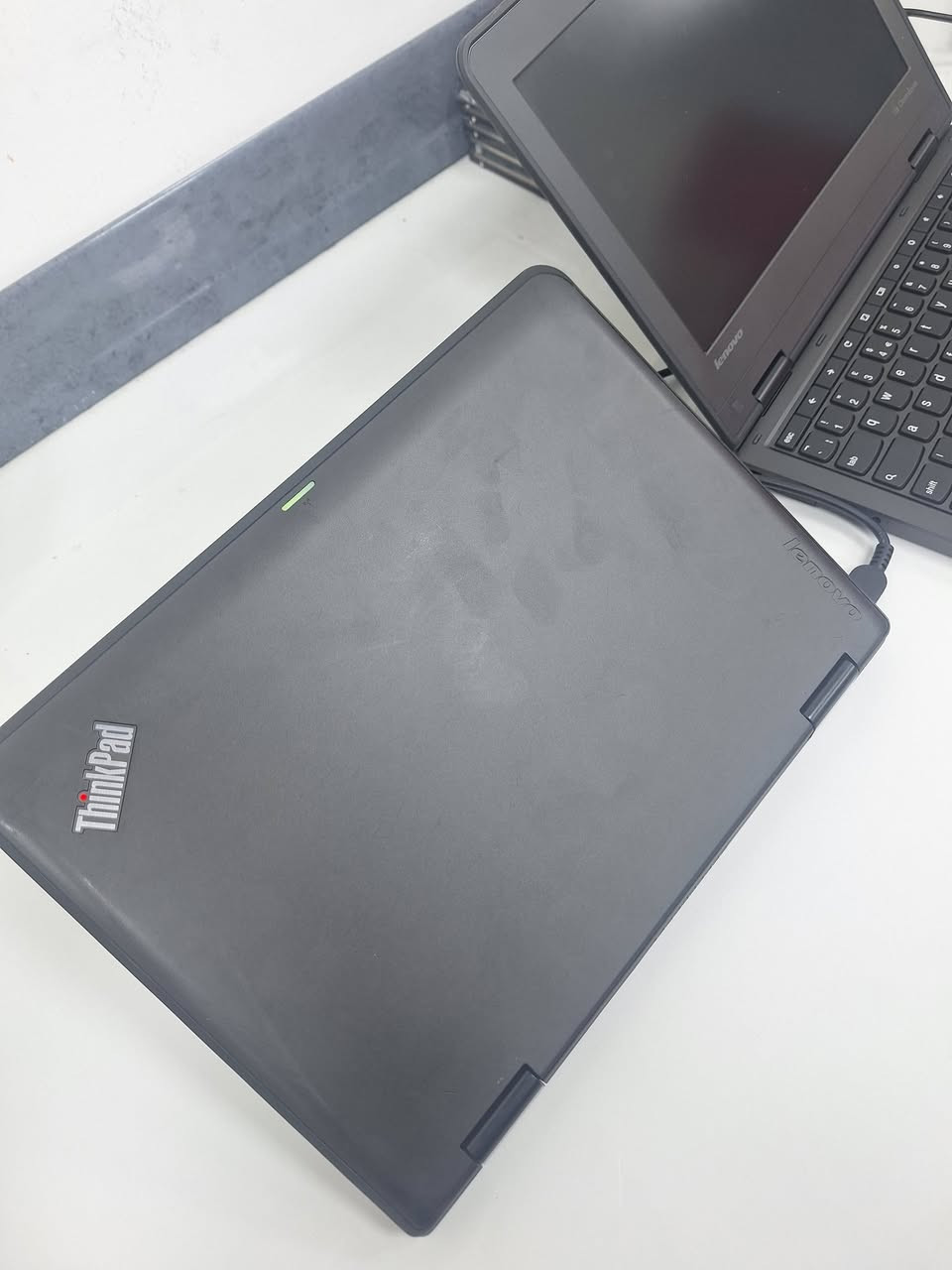 السلام عليكم ورحمة الله وبركاته  رمضان كريم  طلعتلي كميه من هذا لابتوب كله مفحوص واموره تمام وسعره تفاليس يفيد للمدارس مكانه كلش قويه الي يحب جمله سعر جدا جدا مناسب


**إذا كنت صاحب هذا الإعلان وتريد حذفه لأي سبب، رجاءا أرسل رسالة إلى الدعم الفني**