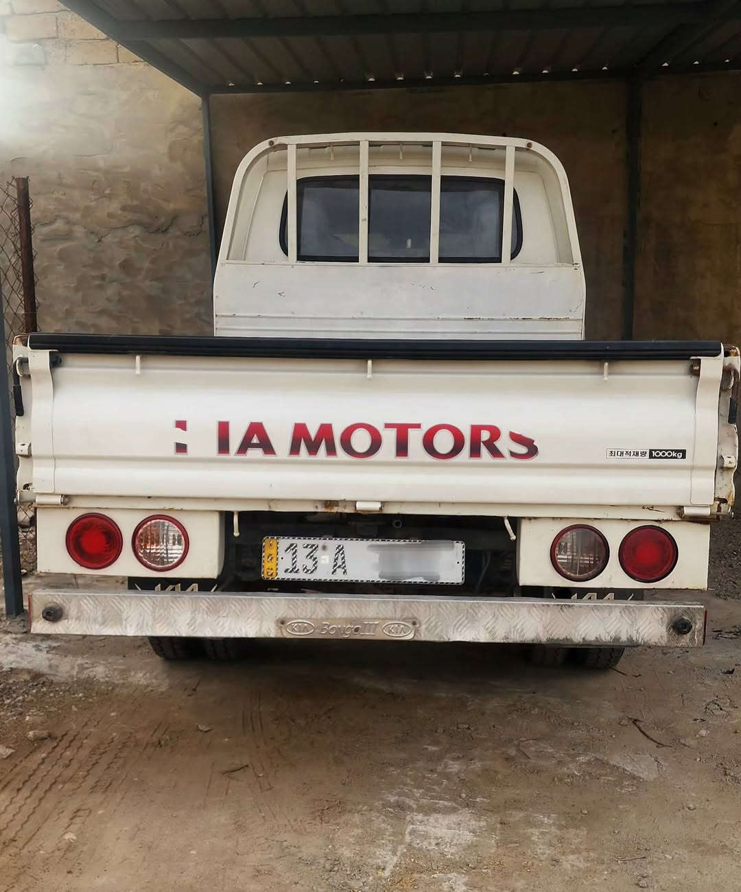 🚘 للبيع كيا دبل قمارة موديل 2008
📌 رقمها ميسان إنكليزي مميز
📌 جاهزة سنوية لحد 31
📌 الكهربائيات كلها شغالة بدون أي مشكلة
📌 السيارة جاهزة للجناي وما تحتاج شي
📌سياره باسمي تحويل ثاني يوم 
🔧 ملاحظة بسيطة:
بيه صبغ جماليه اثر جراد فقط لامعجون ولا بارد 
💰 السعر: 85وبيه مجال 
📩 للتواصل خاص أو اتصال
***********
