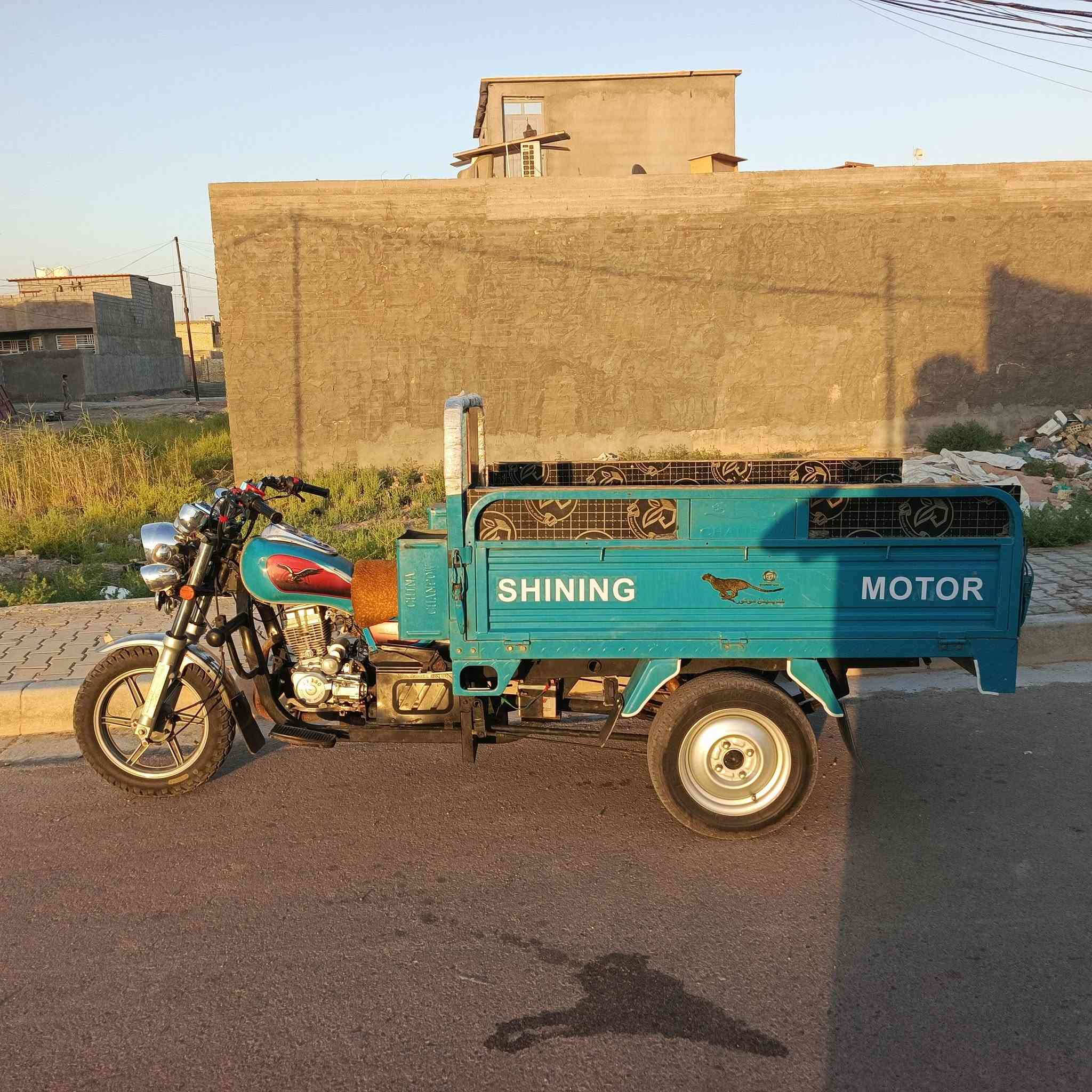 ستوته للبيع موديل 23
نضافه خير من الله 
كامله مكمله مكانها ناحيه اللطيفيه

***********
