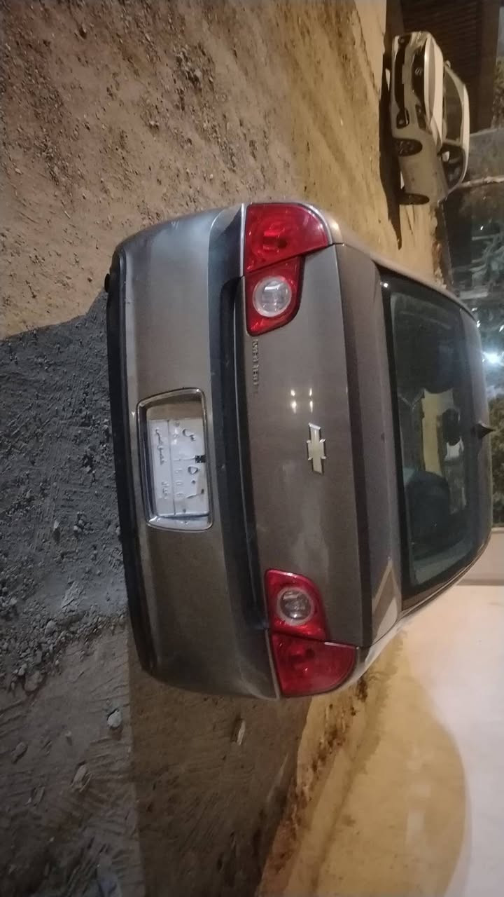 ماليبو موديل 2012.صبغ حزام مكينه وكير حاله جيده  تدفئه وتبريد شغال رقم مميز باسمي مكينه 2400
منضومه غاز السعر 75وبيه مجالبسيط
***********
مكان غزاليه
