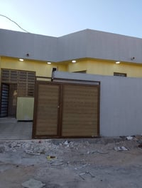 البصرة الجزيرة الفيروزية • ١٥٠م • ٢غرف