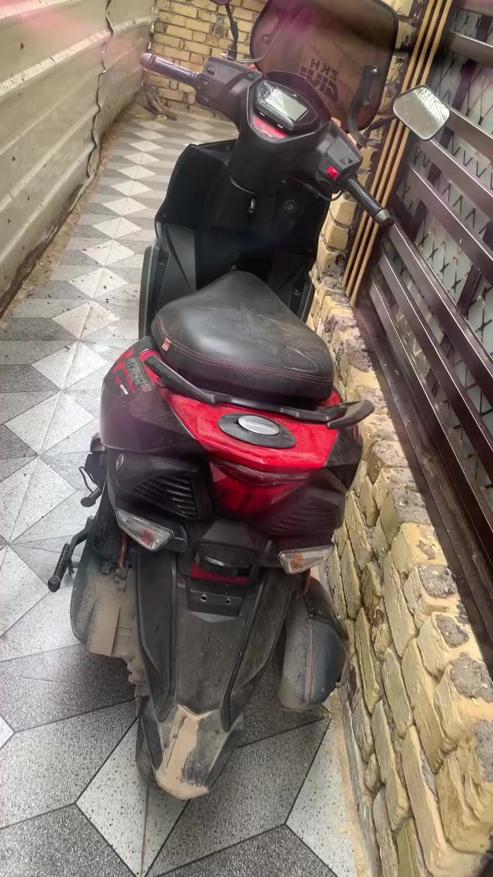 دراجه للبيع مكفوله كفاله عامه 
***********
