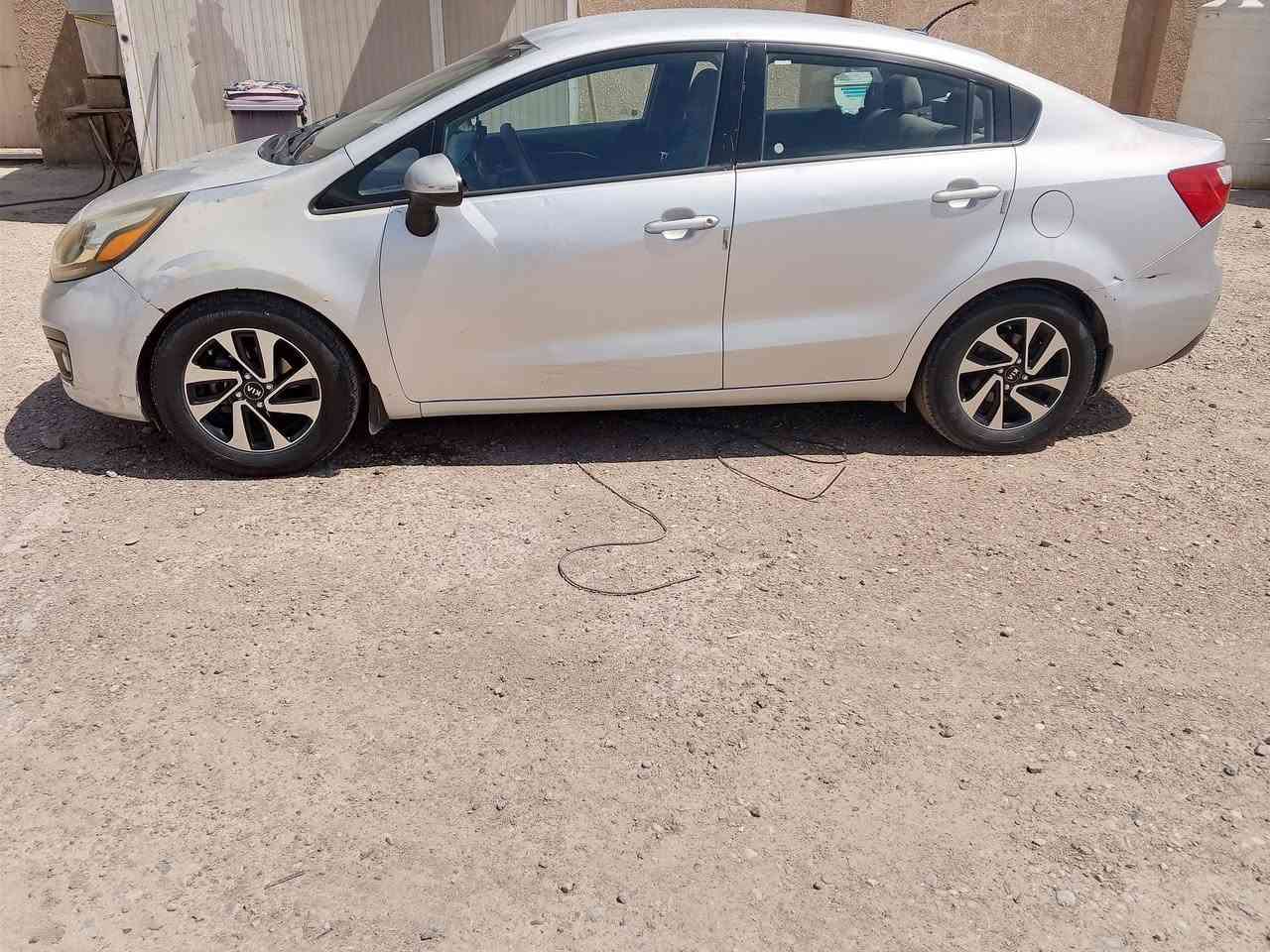كيا ريو موديل 15 محرك جي دي اي وارد امريكي ضربتهة جاملغ وباب سائق وبنيد سيارة بيها جراد كير مكينة مكفولة حدادية زينة تدفئة تبريد سيارة جاهزة رقم بغداد بسمي تحويل ثاني يوم سعر78 ورقة وبيه مجال  مكان الامين الثانية رقم الهاتف ***********
