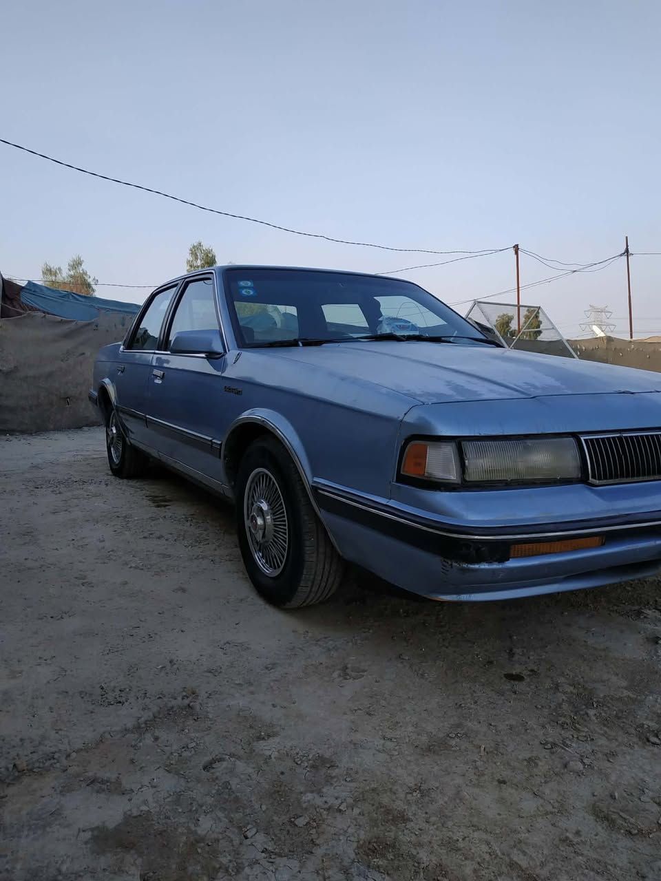 سياره اولدز 

موديل 1990

رقم بغداد الجديد 

هزه قبل شهر

كير محرك جدد مكفولات بلاد 3100

داخل كلش نضيف 

السياره بدون ضربه 

اريل كهرباء بلاد

شاشه 

سنتر لوك شغال 

كهربائيات كله شغال شرط

السياره مثل ما موضح بصور كدامك

السعر 43 وبيه مجال 

او مراوس بي ام ////🇺🇸🇺🇸🇺🇸 او حسب القناعه

مكاني بابل مركز مدينه 

***********.  واتساب

*********** اتصال فقط
