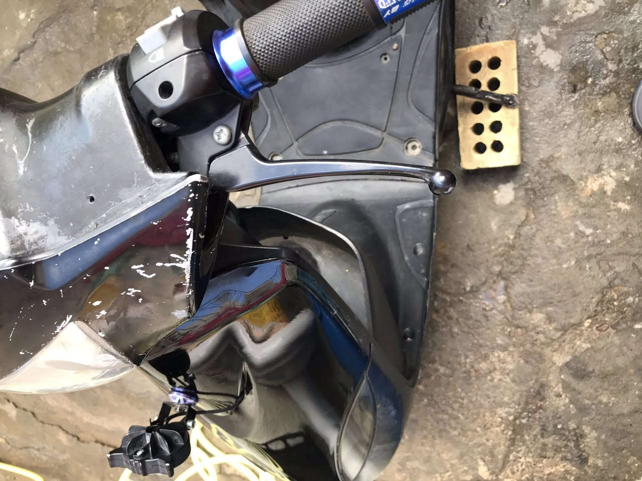 سلام عليكم دراجة حلوه جديده كلشي بيه جديد لي يحب رسلني موجود رقمي ***********موجود خاص ويدلل
