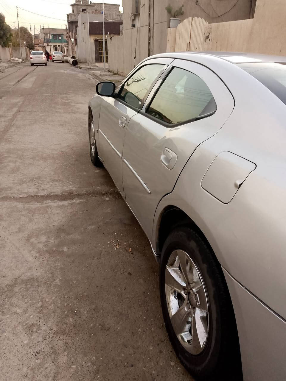 السلام عليكم جاجر اصل 10سلفر  اربيل بسمي كير مكينه تبريد طخم امامي خلفي شرط بيها جاملغ امامي واحد تبديل واحد صبغ بدوان دواخل شرط مكان السياره موصل السعر 90 وابيها مجال تلفون ***********
