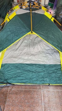 خيمة كبيرة • بابين • مع جنطة