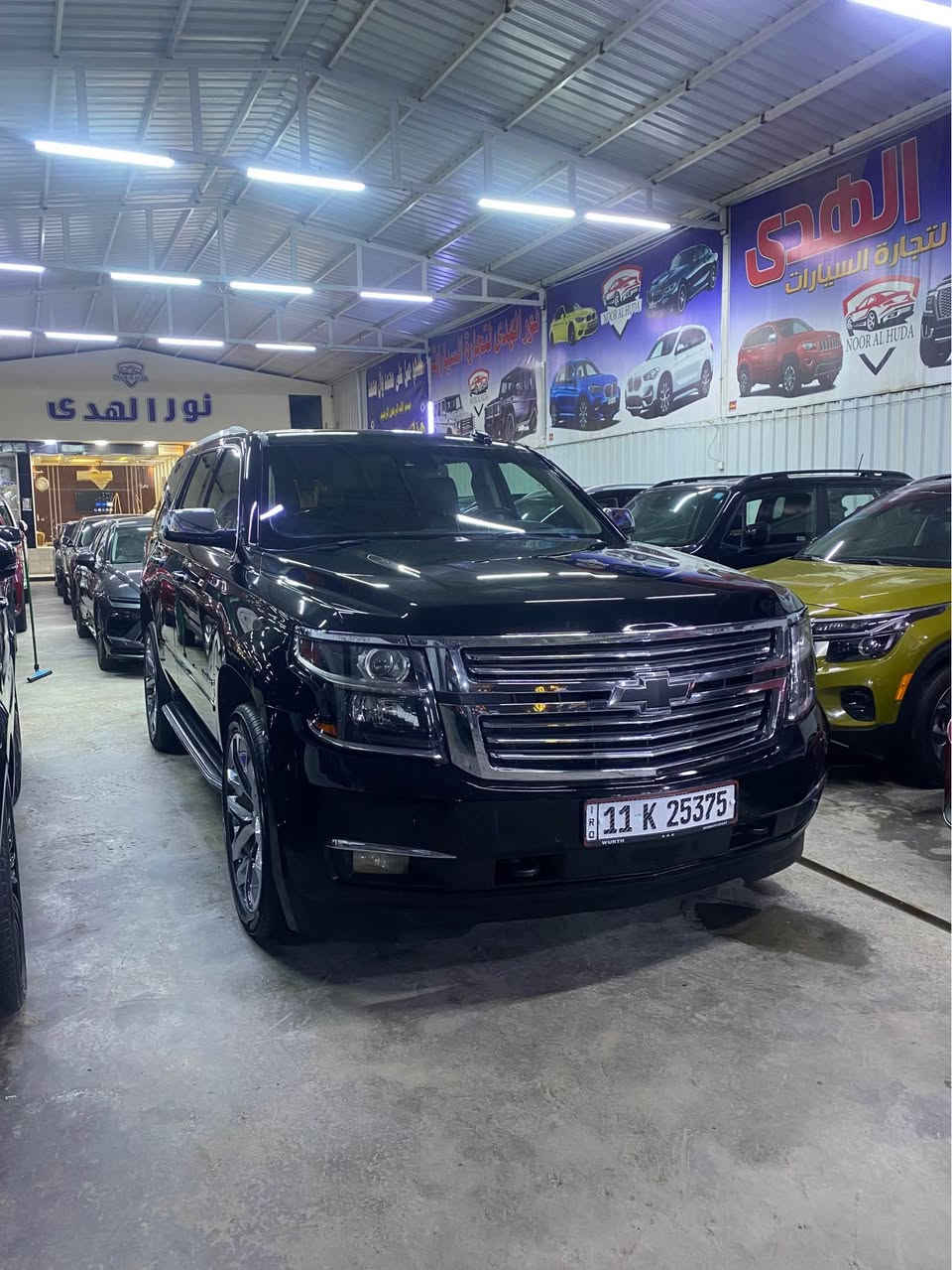 رمضان كريم على الجميع 
تاهو 2017LTZ وكالة خليجي فول فول مواصفات معروفه المواصفات ميحتاج اذكرهن سياره كلشي حلوه وجديده ماشيه 145km 
سعر السياره: 370 وبيها مجال 
مكان السياره: بغداد الشعب 
رقمي: *********** علما الشعب, صور
