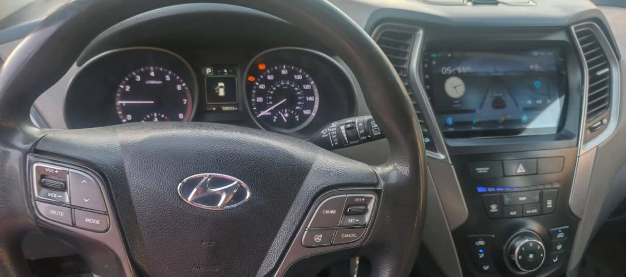 للبيع سنتافي 2016 وارد خليجي السعر 125 وبيه مجال قليل العنوان بصره الزبير ***********
