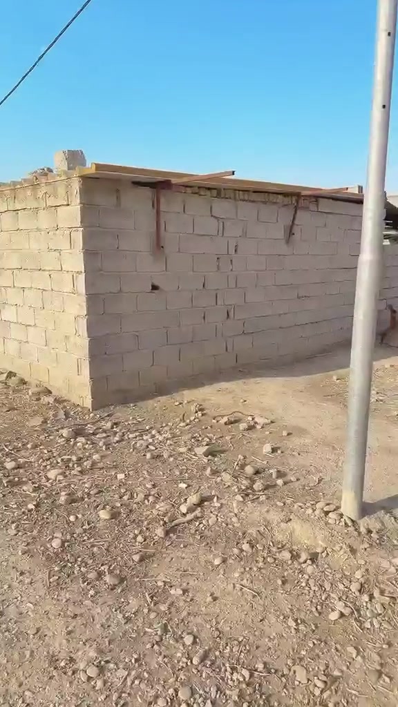 قطعة ارض طابو زراعي سند 25 بشارع بلور حصوة الكحة مساحة 500 متر بسعر 26 مليون بلاش والله سبب لان عندة ضرف للتواصل ***********
