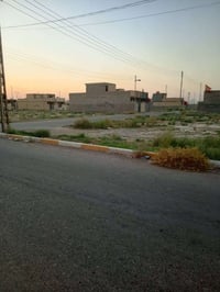 قطعه ارض للبيع بمجمع سيد احمد قرب مجمع سرايا السلام ٣٠٠ متر واجهه ١٥ و...