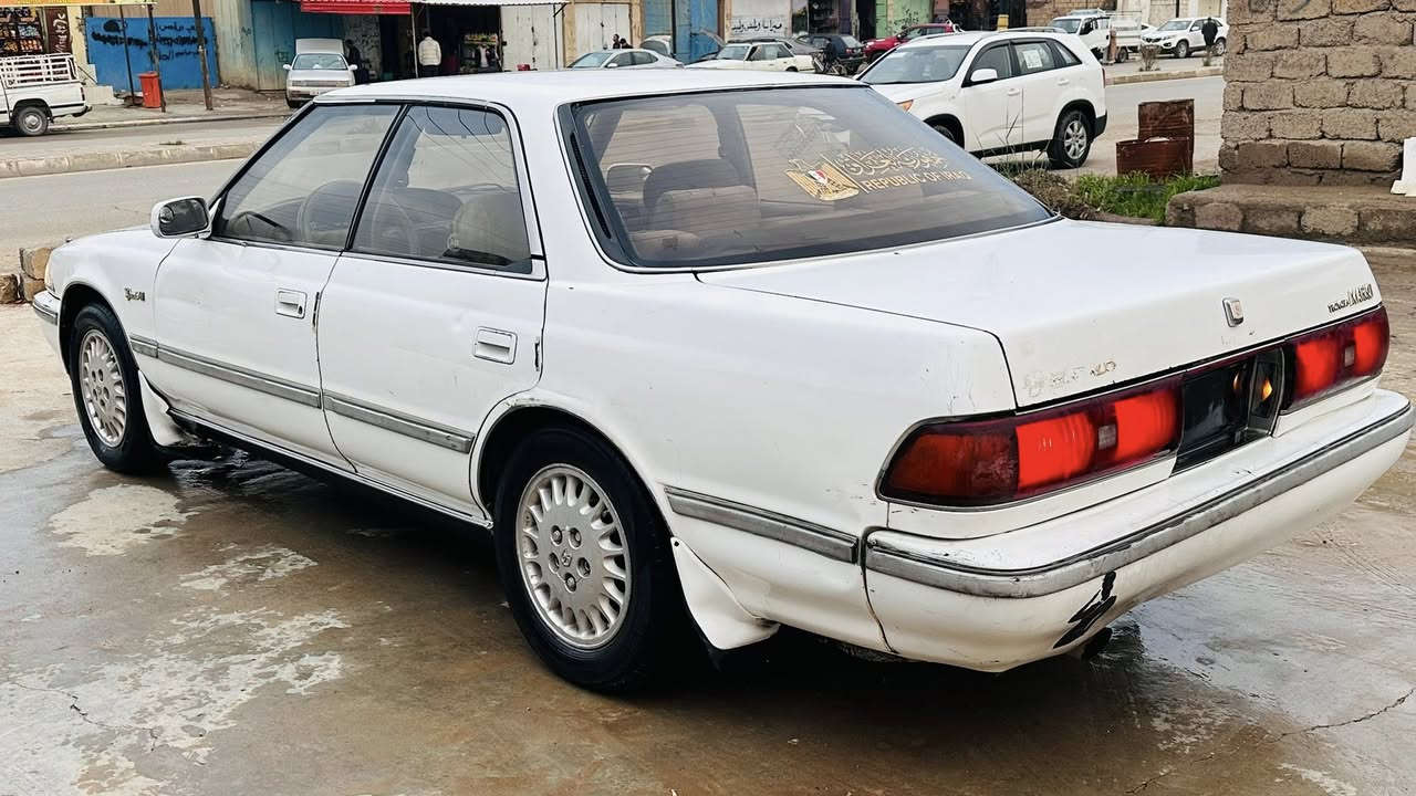 سلام عليكم سياره البيع مارك من فيس سياره كله شرط وشركه محرك وكير ثنين ونص بلادي شرط وصدر شرط بور شرط كهربايات شرط السياره احله من الصور السعر 17 وبيه مجال مكان السياره الشركاط بعاجه ومراوس يرهم ***********
