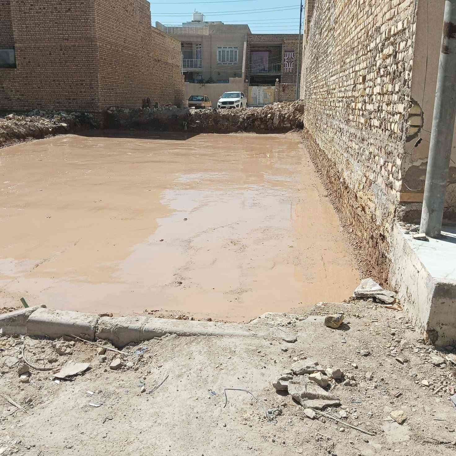 تفليش دور مع رفع الانقاض في العمارة ***********
